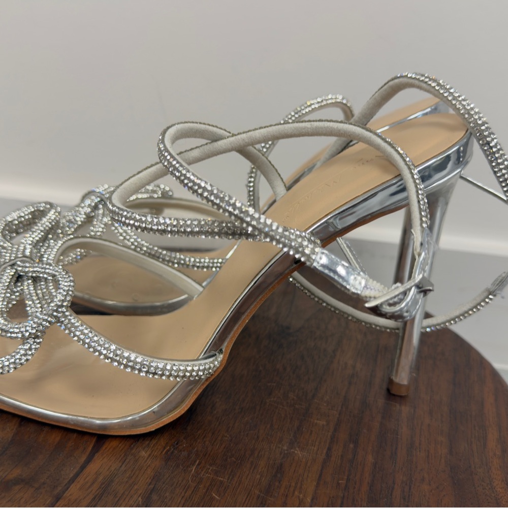 Anne Michelle Silver Rhinestone Bow‎ Heels - Picture 11 of 13